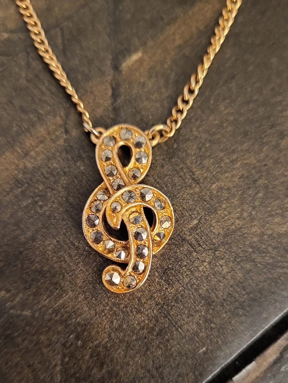 Vintage ORA Agnini Singer Rhinestone Treble Clef Tie Chain Clip Gold Tone